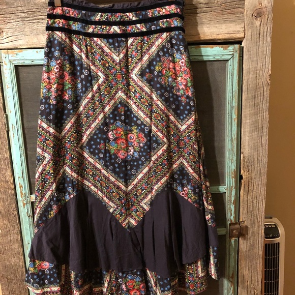 Free People Dresses & Skirts - Free People Floral Midi Skirt